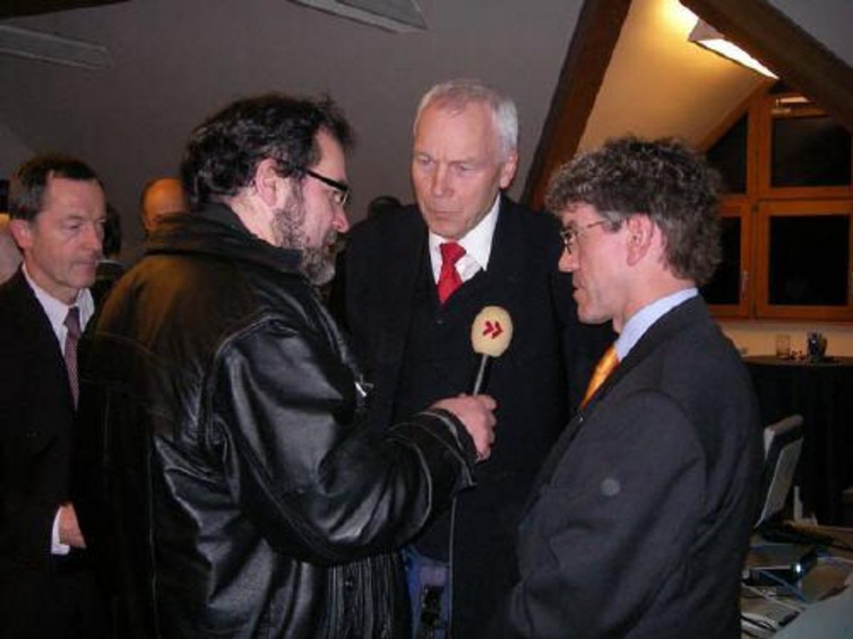 E. Edlefsen (Vorstandsmitglied EnBW) und Projektleiter Jürgen Herrmann …