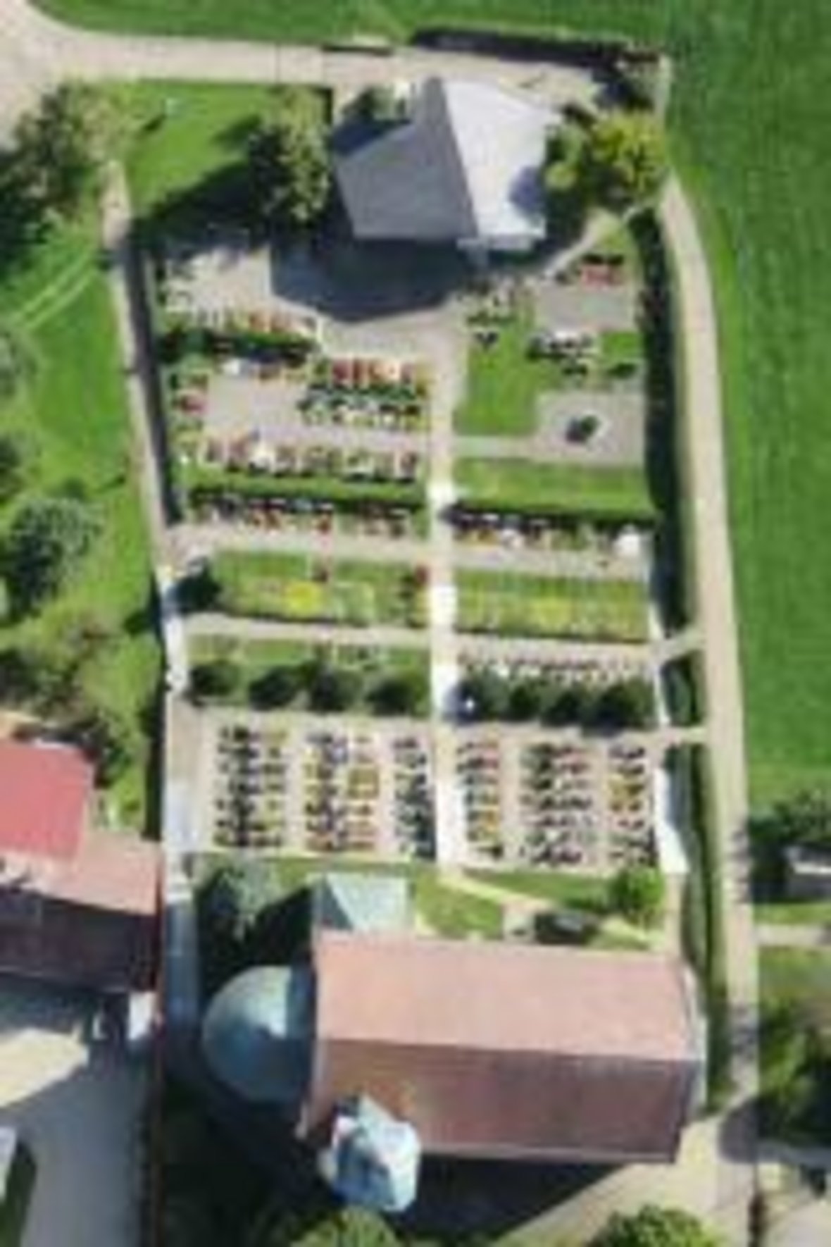 Luftbild vom Friedhof